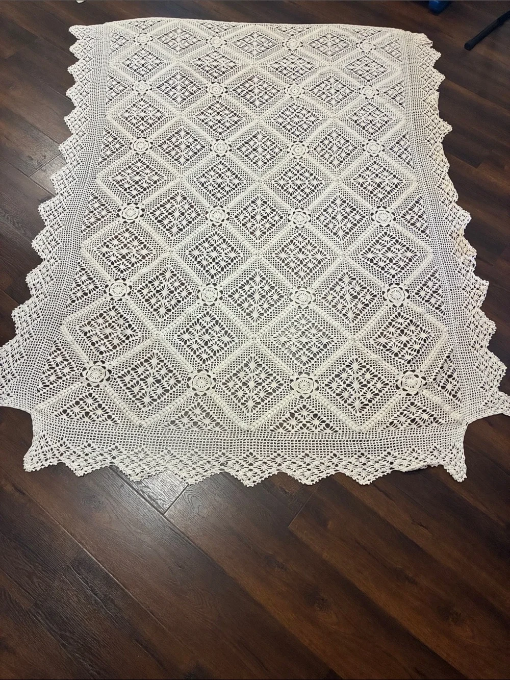 Vintage Handmade Crochet Bedspread Quilt Cover 66” x 81” Comforter Shabby Chic